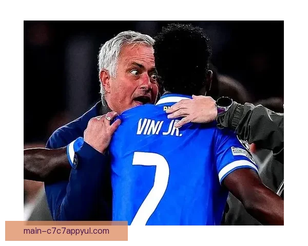 穆帅怒批裁判偏袒皇马名单曝光