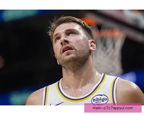 东契奇三分如雨狂砍38分赢球